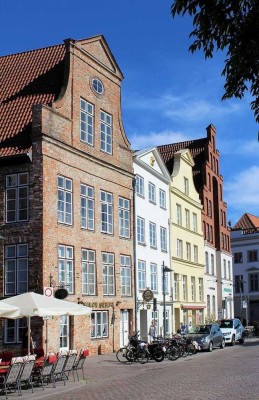 Freie Übergabe ! Wohnen mit Wasserblick: Charmante Eigentumswohnung in Lübeck