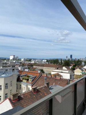 Penthouse mit Fernblick / ERSTBEZUG