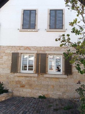 Vorderhaus mit 3 Zimmern und gehobener Ausstattung in Haßloch