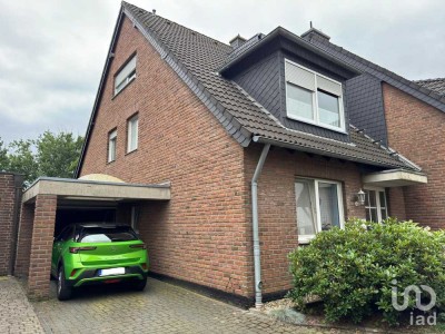Kapitalanlage mit 2 Wohnungen, Garten und Garage - vermietetes 2 Parteienhaus