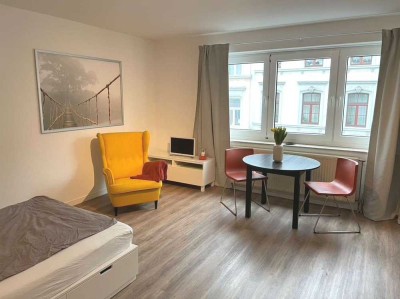 Lorettostraße: Möbliertes Apartment im Trendviertel Unterbilk