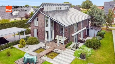 Modernes Architektenhaus mit besonderer Raumwirkung und idyllischem Garten