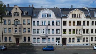 ++ Schnäppchen - aufgeteiltes Mehrfamilienhaus für 700 €/ m² +++
