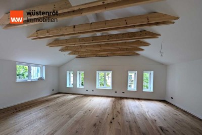 Attraktives Loft mit zwei Dachterrassen – Kernsaniertes Denkmal in Toplage Münchens