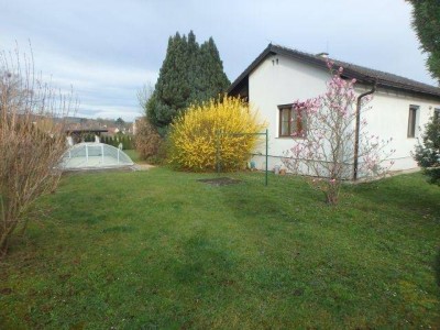 EINFAMILIENHAUS MIT GARTEN, POOL UND GARAGE IN FURTH ZU VERKAUFEN