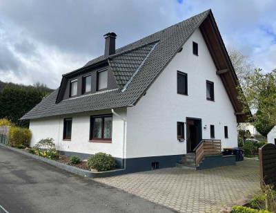 Charmantes Zweifamilienhaus in guter Lage von Lübbecke - Eilhausen