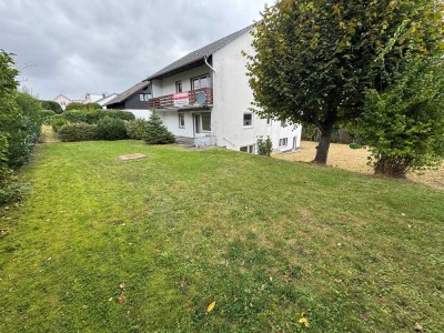 2 Familienhaus mit über 230 m² Wohn,- Nutzfläche und 1000 m² Grundstück in Taunusstein-Wehen