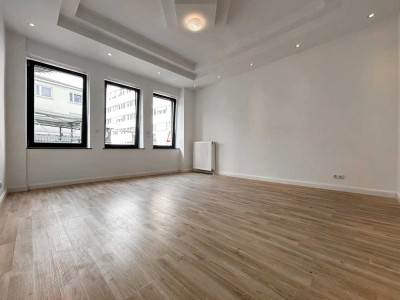KL - Nähe Klinikum, 3 ZKB, neue EBK, Tageslichtbad