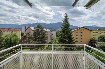 Sanierte 2-Zimmerwohnung mit Aussicht