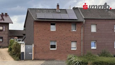 Modernisiertes Einfamilienhaus
in sehr beliebter und ruhiger Wohnlage
