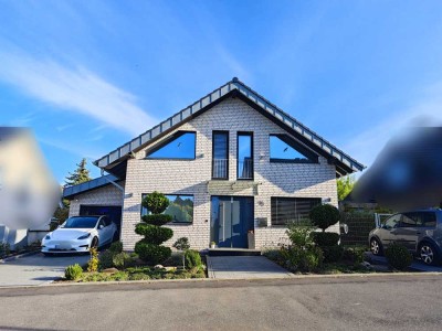 Stilvolles Einfamilienhaus mit hochwertiger Ausstattung in Wormersdorf