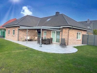 Barrierefreies Wohnen im eleganten Winkelbungalow