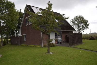 Hübsches kl. Landhaus in ruhiger Lage- Nähe Otterndorf
