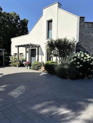 Traumhaus – provisionsfrei: modernes Einfamilienhaus mit Luxusausstattung in Markkleeberg-Ost