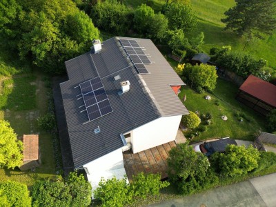Großzügiges EINFAMILIENHAUS mit Weitblick über die Thermenregion