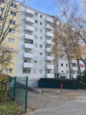 Leerstehende 1-Zi Whg in Moosach zum Selbstbezug oder Kapitalanlage