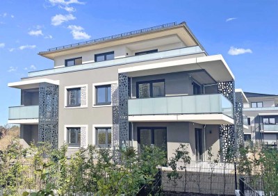 Helle Penthouse-Wohnung mit freiem Blick über Wiesen und Felder!