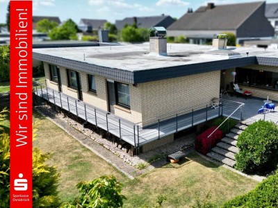 Naturnah, ebenerdig, Pool, Sauna, Doppelgarage