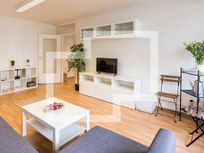 Frisch Renoviert: 4-Zimmer-Wohnung mit Balkon - ideal für die kleine Familie - Mettenhof