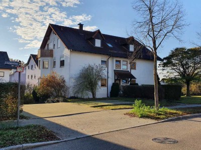 Stilvolle 3-Raum-DG-Wohnung mit Balkon und Einbauküche in Öhringen wartet auf Sie!