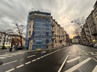 Zentral und stilvoll - 3,5 Zimmer Wohnung im historischen Altbau