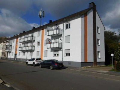 Top renoviert und bezugsfertig... Erdgeschosswohnung in zentraler Lage!!!