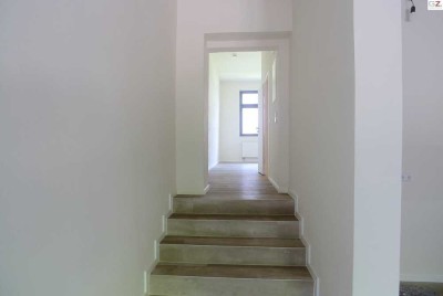 Loft mit Terrasse, separaten Eingang und EBK