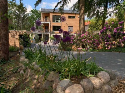 Einzigartiges ökologisches Architektenhaus (Baufritz) mit Waldgarten ohne Makler