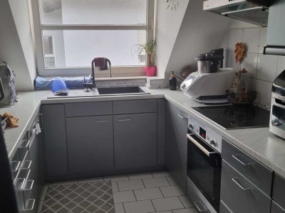 Freundliche und gepflegte 3-Zimmer-Wohnung mit Einbauküche in Untergruppenbach