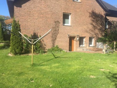Sanierte Wohnung mit zwei Zimmern ,Küche, Bad in Werther