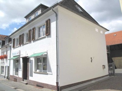Ehemalige Hofreite - TOPP-Lage direkt am HISTORISCHEN Marktplatz - mit VIEL Potential!!!