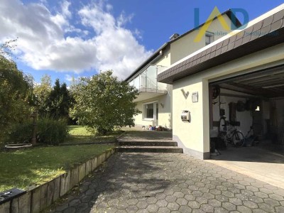 Zweifamilienhaus ca 250m² in Zierenberg,Burghasungen:  Gartengrundstück 970m² -ideale Lage im Naturp