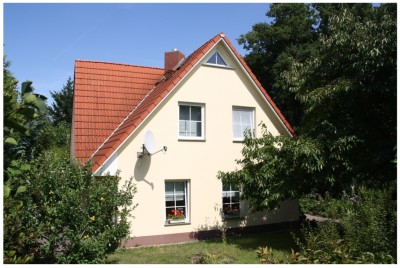 Ruhig und Idyllisch EFH/Ferienhaus bis zu 4 Zimmer, 2 Badezimmer