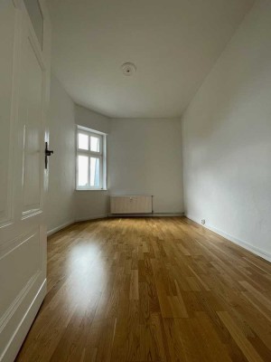 Gepflegte 2-Zimmer Wohnung in Bahnhofsnähe