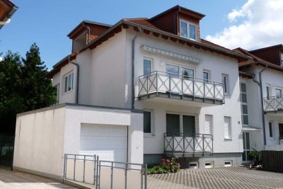 Schöne und gepflegte 3 Zimmer Wohnung in ruhiger Lage