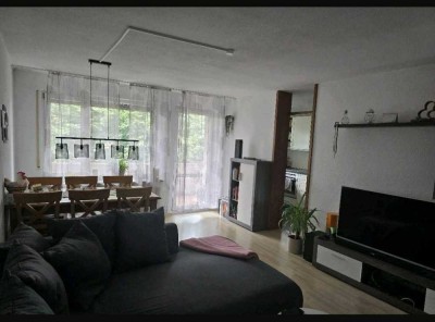 Helle, gemütliche 2,5-Zimmer-Wohnung – möbliert – ruhige Lage – nur 5 Min. zur Panzerkaserne