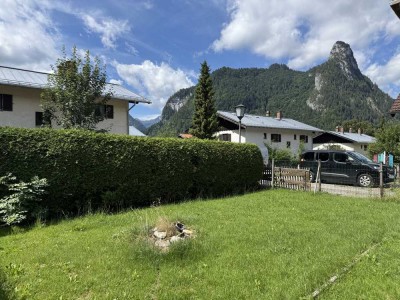 Was für eine Chance!! Behagliches Einfamilienhaus mit richtig viel Potenzial und Blick auf die Berge
