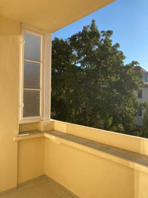 ** Großzügige 2-Zimmer-Wohnung mit Balkon in Marienbrunn ** WE 05 - Zeit für mehr!