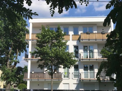 2-Raum Wohnung im ruhigen Gartenhaus mit Balkon