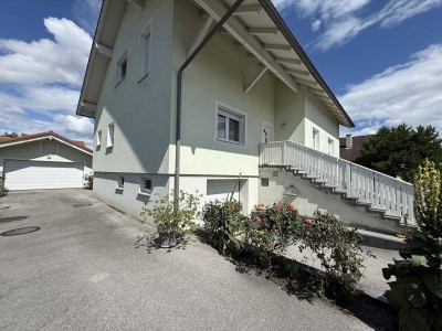 Traumhaftes Mehrfamilienhaus in Saubersdorf – 6 Zimmer, Balkon &amp; Garagen für € 450.000,00!