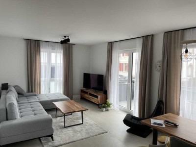 Geschmackvolle 3,5-Zimmer-Hochparterre-Wohnung mit geh. Innenausstattung mit EBK in Aschaffenburg