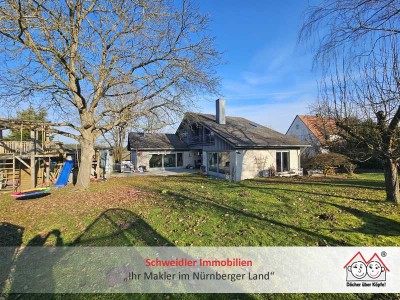 WOW!!! Großzügiges Einfamilienhaus mit tollem Garten & Garage in ruhiger Lage von Lauf-Höflas