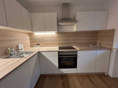 Attraktive 2-Zimmer-Wohnung in Straubing / Erstbezug nach Renovierung