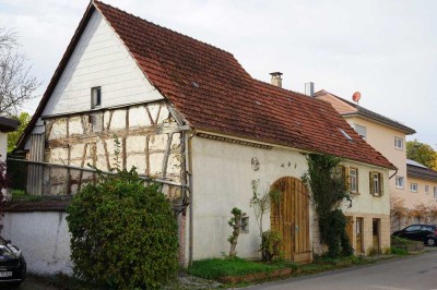 schwäbisches Bauernhaus im idyllischen Oberwälden