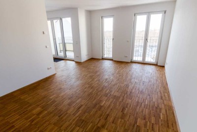 **Erstbezug + Fußbodenheizung + Aufzug + Parkett**