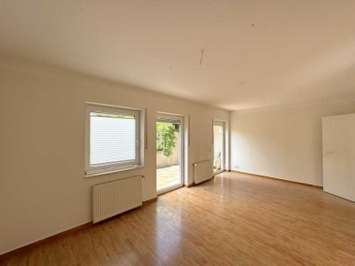 Sanierte Souterrainwohnung mit Terrasse