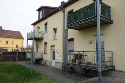 frisch renovierte Wohnung im 5-Fam.Haus mit gutem Mieterklientel