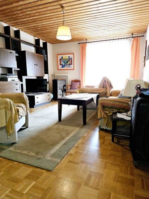 Feldkirchen! 3-Zimmer Wohnung im 1. OG mit Einbauküche, Balkon, Garage und Kellerabteil!