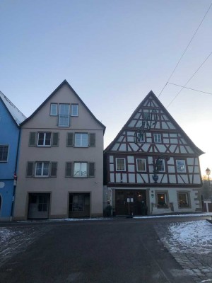 Charmante 3-Zimmer-Maisonettewohnung im Herzen von Niedernhall mit Ausblick auf Weinberge/Kochertal