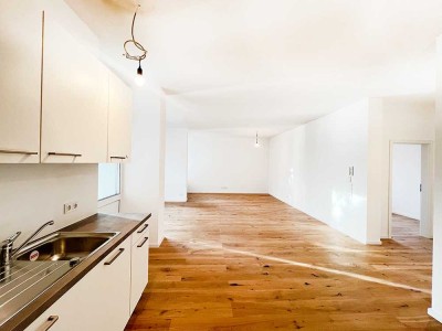 Rundum saniert & stilvoll modernisiert: 5,5-Zi. EG-Whg. mit Wohlfühlambiente und sonniger Terrasse